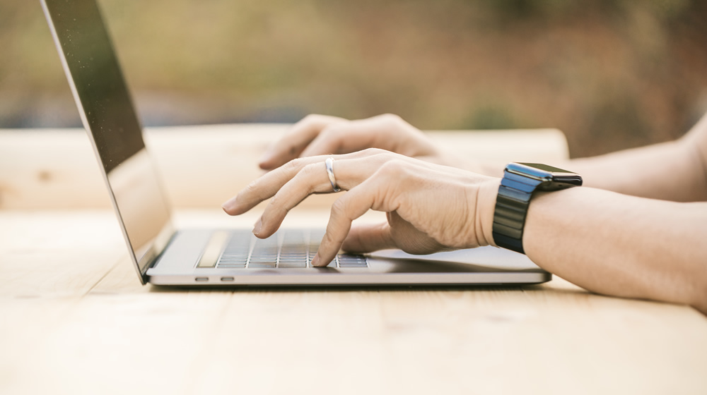 実績調査サービス